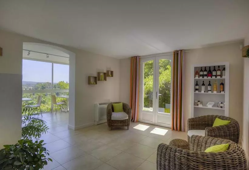 ベッドアンドブレックファースト La Bastide Perchée