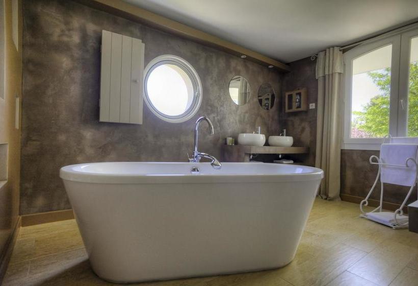 مبيت وإفطار La Bastide Perchée