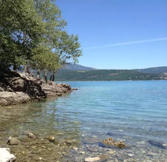 Aamiaismajoitus (B&B) Longo Maï