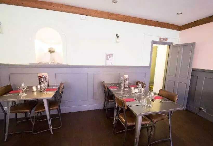 Aamiaismajoitus (B&B) Nik The Greek