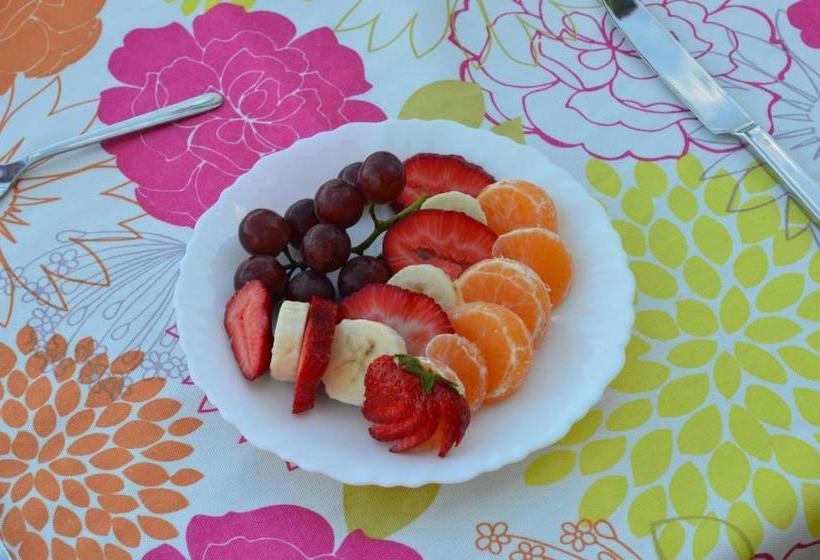 Bed & Breakfast Rowena's Retreat