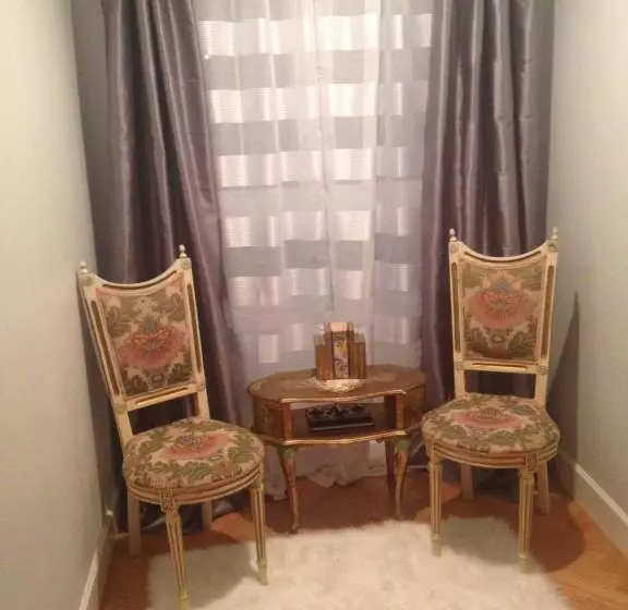 Donna's Bed & Breakfast