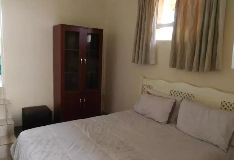 هتل Bluff Accommodation Aybriden Self Catering