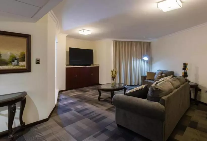 هتل Costa Pacifico Suite