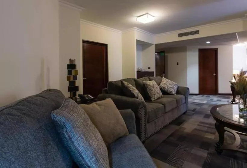 هتل Costa Pacifico Suite