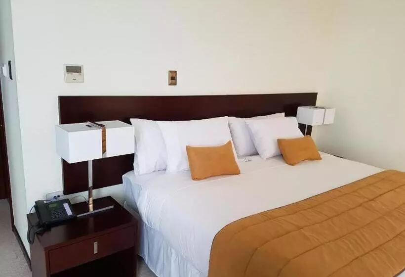 هتل Costa Pacifico Suite