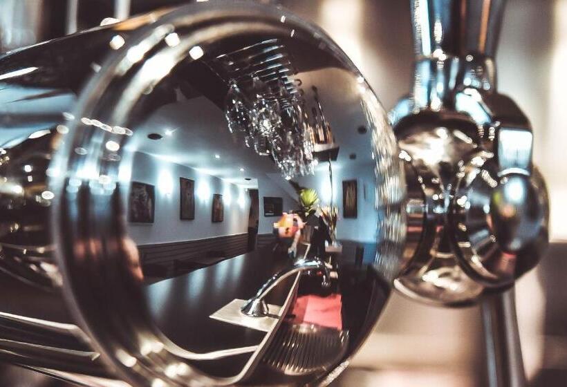 Отель Hôtel L Etoile De Marie