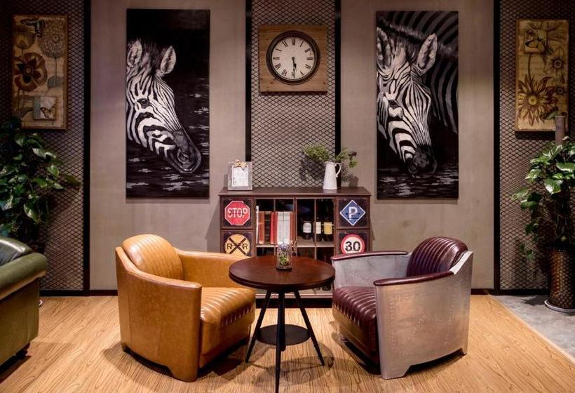 호텔 James Joyces Coffetel