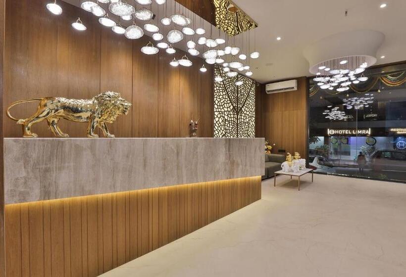 هتل Elements Surat