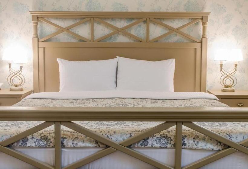 ホテル Lepsza садыба