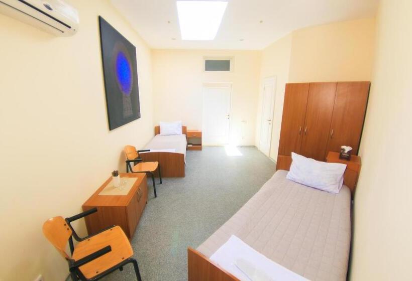 هتل Saint Paul Odessa