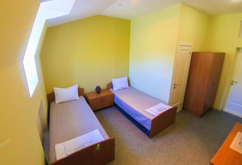 هتل Saint Paul Odessa