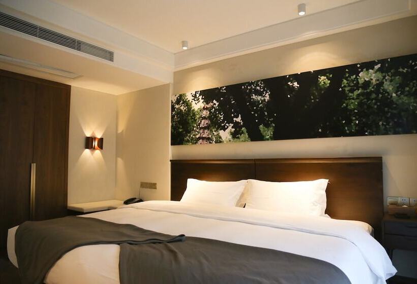 Otel Seclusive Life In Jiangnan •canal Yard