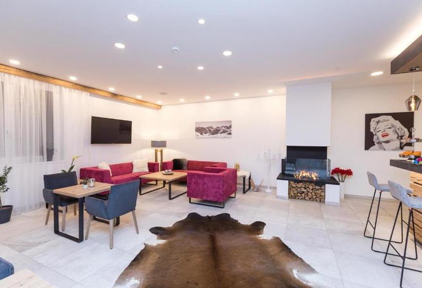 בית מלון כפרי The Ischgl Lodge