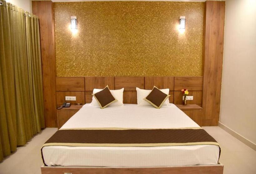 Hotel Triveni Residency