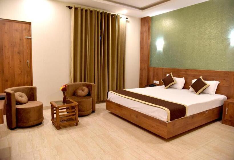 Hotel Triveni Residency