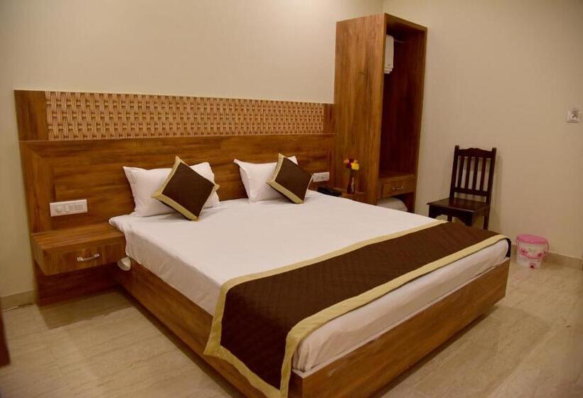 Hotel Triveni Residency