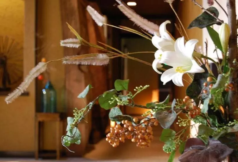 旅館 Omoideno Jinde