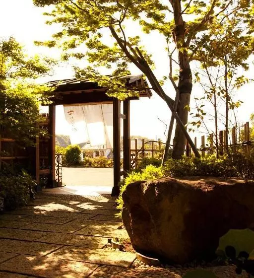 旅館 Omoideno Jinde