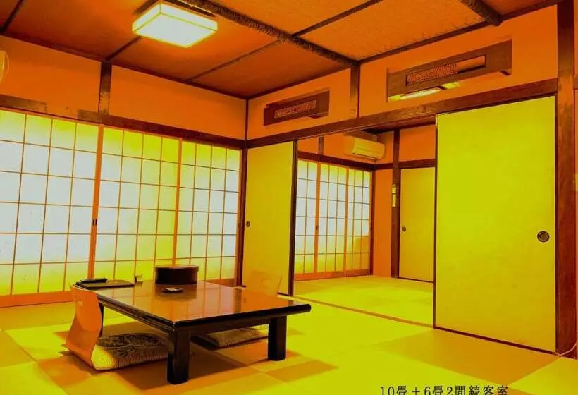 旅館 Omoideno Jinde