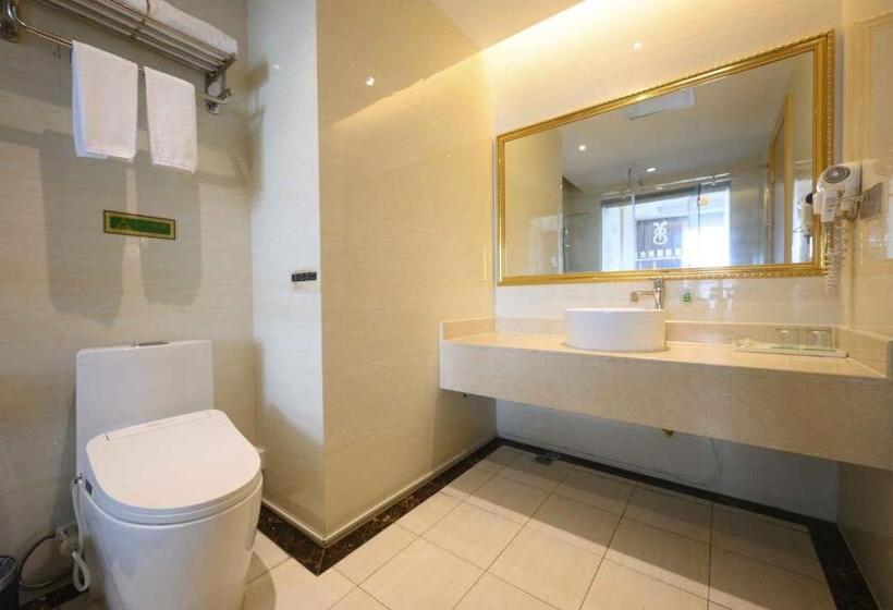 Vienna International Hotel Shanghai Malu Station