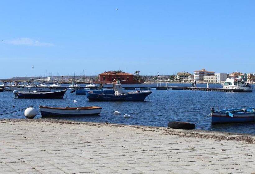 B&b L Uliveto Rooms & Pool