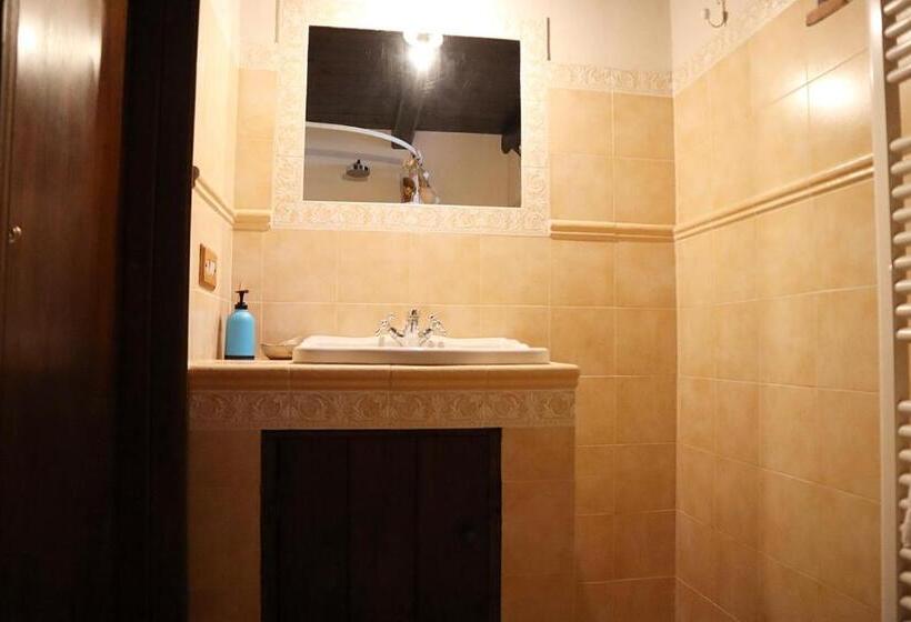 مبيت وإفطار Casal D'upupa