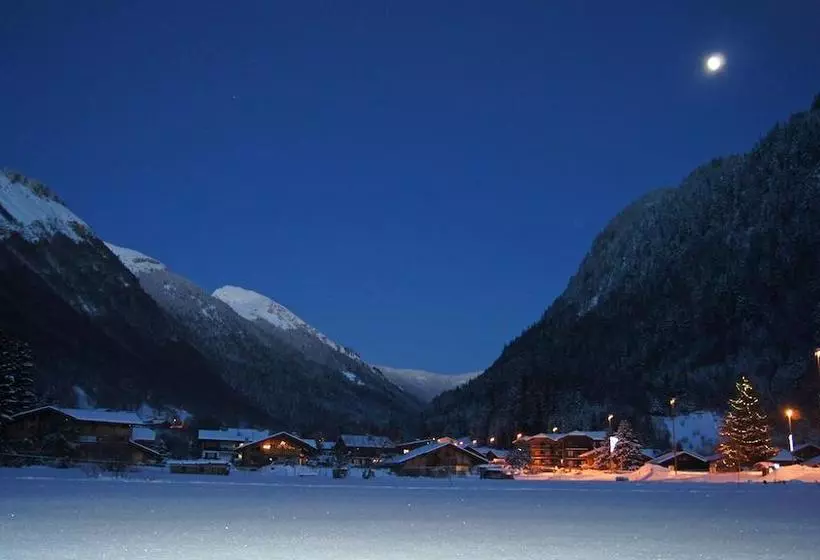 Aamiaismajoitus (B&B) Châlet Beatrice