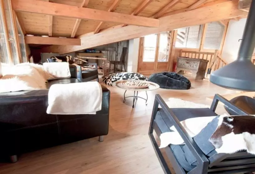 Aamiaismajoitus (B&B) Châlet Beatrice