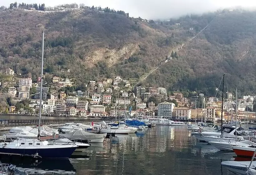 تختخواب و صبحانه L Approdo Di Sant Agostino