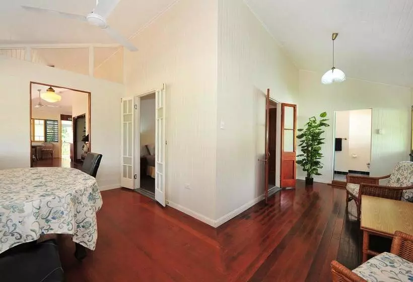 Lilybank Bed & Breakfast