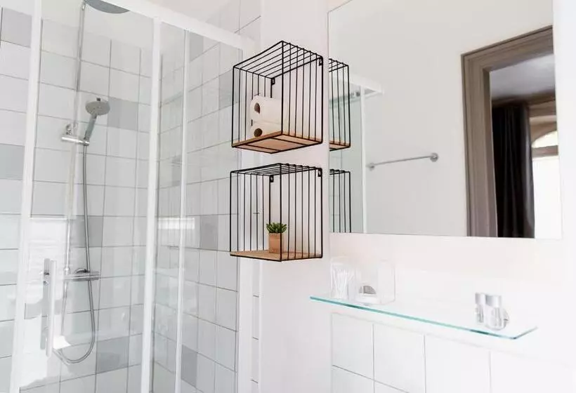 ベッドアンドブレックファースト Maison D'hôtes La Poterne