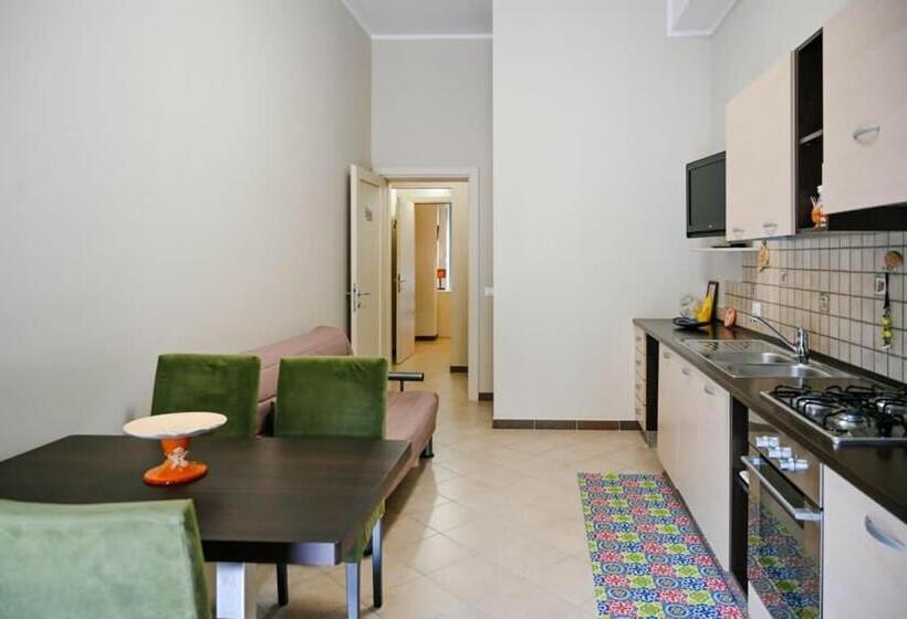 تختخواب و صبحانه Stella Del Sud