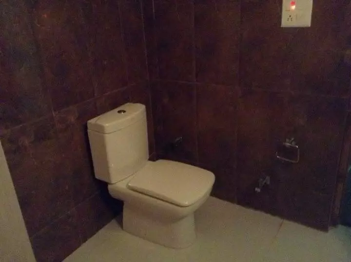 هتل Adu's Eternal Comfort