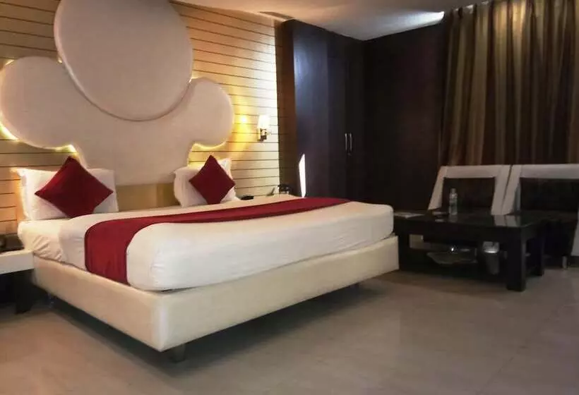 Hotel D Grand