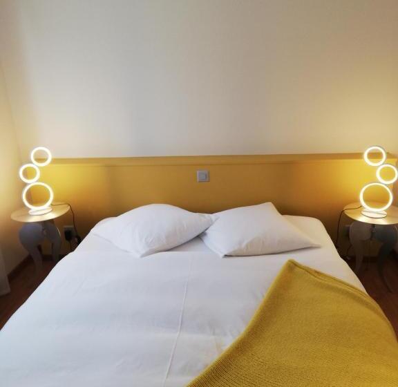 Отель Hôtel Bellevue