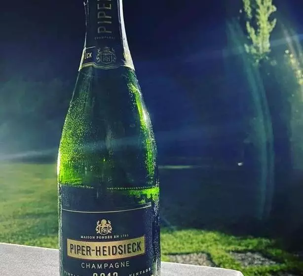 Hotelli L'airone Country House