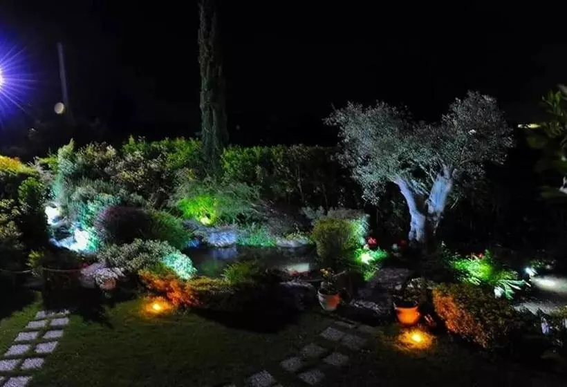 Hotelli L'airone Country House