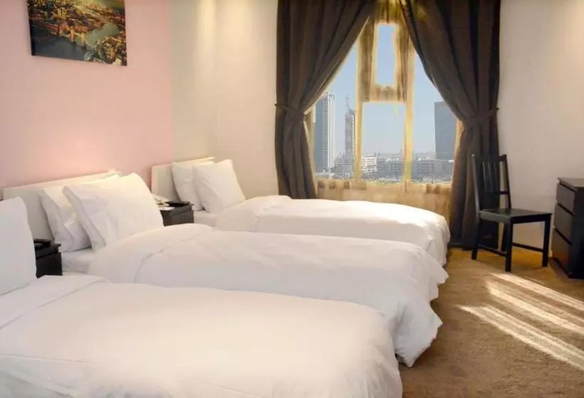 هتل Safari House Suite