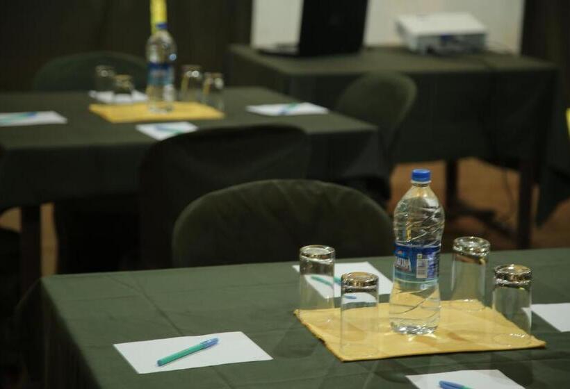 Nature S Nest Eco Resort Goa, Near Dudhsagar Waterfalls