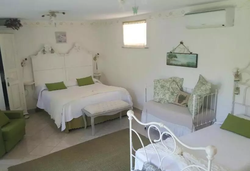 تختخواب و صبحانه Ca' Datu