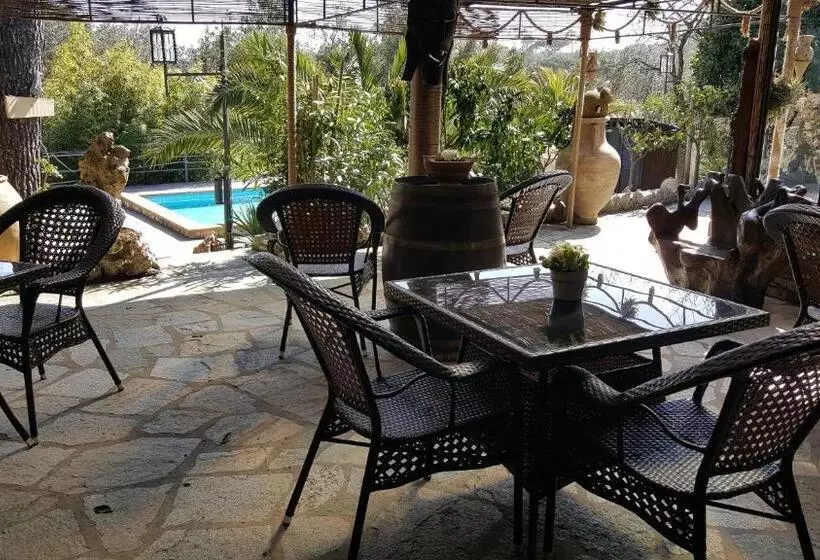 تختخواب و صبحانه Ca' Datu