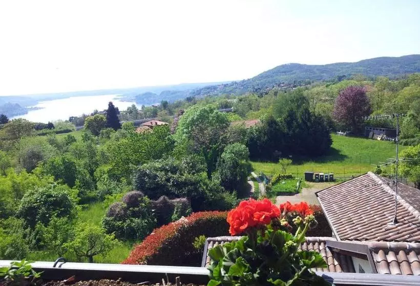 ベッドアンドブレックファースト Attico Di Maru