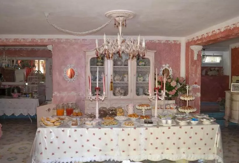 Aamiaismajoitus (B&B) La Maison Delle Favole