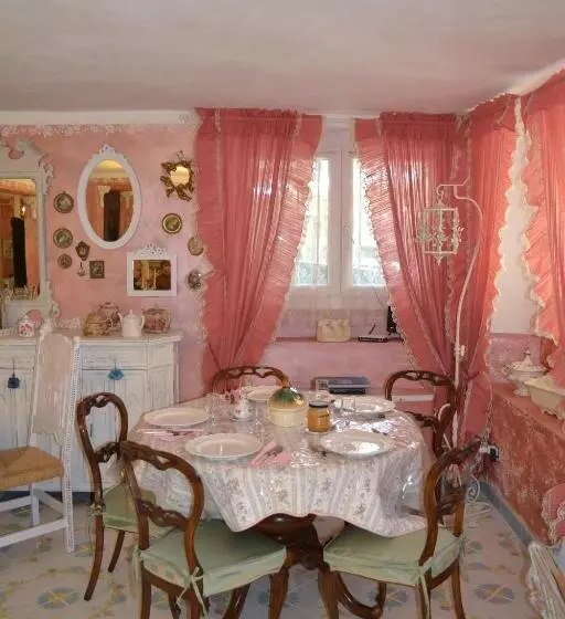 Aamiaismajoitus (B&B) La Maison Delle Favole