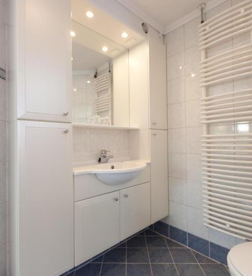 مبيت وإفطار Pension 't Huys Grol