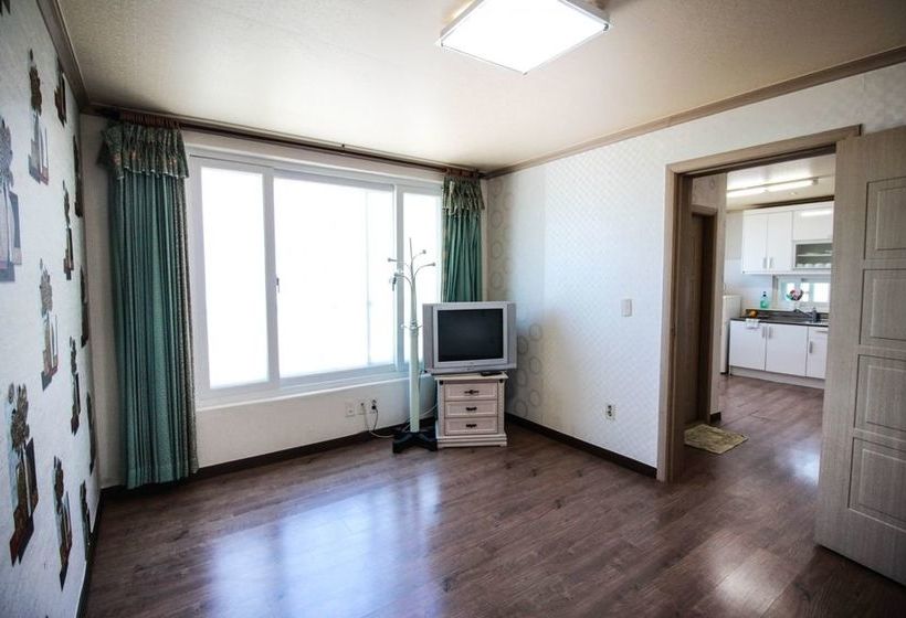 Gangneung Darak Pension