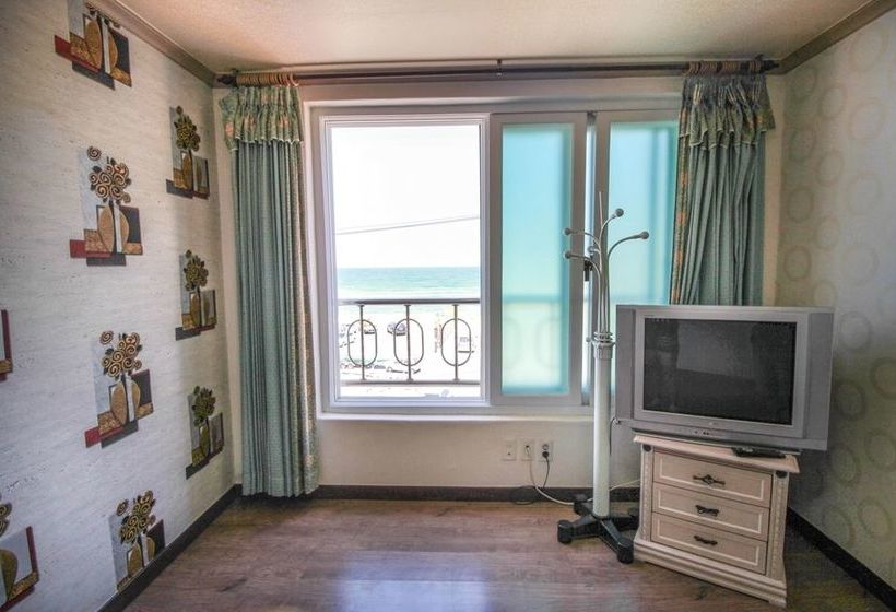 Gangneung Darak Pension