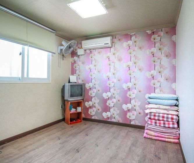 Gangneung Darak Pension