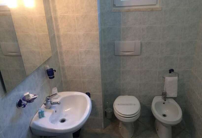 ホテル Alex & Lorenz